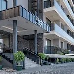 Nas Suite