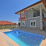 Villa Zehra Private Pool & Garden