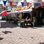 Caner Sitesi Apt No:211B Blok/B Kat:2 No:5