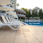 Simply Fine Hotel Alize (Adults Only)