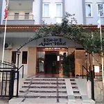 Sailor Apart Hotel
