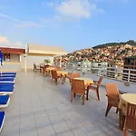 Kleopatra Aytur Apart Hotel