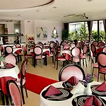 Savk Hotel