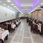 Monte Carlo Hotel