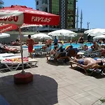 Crystal Towers Apart Hotel
