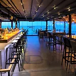 En Vie Beach Boutique Hotel - Adults Only