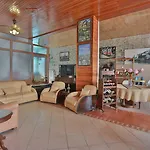 Gallion Hotel