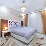 In Alanya Centrum, 3 Minutes To The Damlatas And Cleopatra Beach