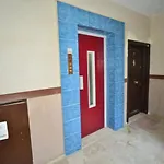 Earthquake S-A-F-E! - Nice Apartment Opposite Of Beach With Umbrellas, 3 Bikes, Smart Tv, Full Equipped Kitchen, Free Parking, Own 70Mbps Wifi, Pool And Terrace, Play Ground, Barbecue, Table Games, Pick-Up Service, Travel Agency