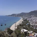 Lovely Flat With Sea And Nature View In Alanya