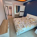 Yekta In+