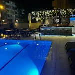Blue Heaven Apart Hotel