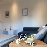 Zerrin Hanim Apartments - 1 Minute From Kleopatra Beach
