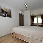 Nova 1 Room