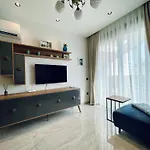 Luxury 1Bd Flat 300M To The Beach