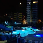 Calista, Empire, Seven Stars Residence