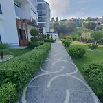 Dream Luxury Villa In Royal Park