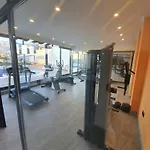 Dream Luxury Villa In Royal Park
