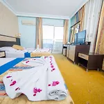 First Class Hotel