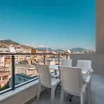 Duplex In The Heart Of Cleopatra, 200M To The Beach