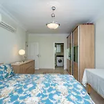 Alanya Center House - Double Room Or Whole Apartment