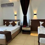 Cleopatra Ada Apart