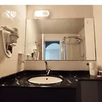 Sav-Ir Suit Otel