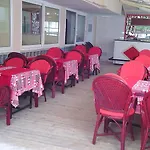 Gray Wolf Otel