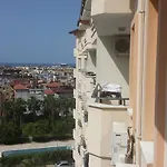 Cleo Park Apartment