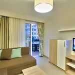 Novella Apart Hotel
