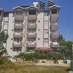 Gold River Apart Otel