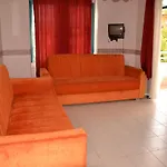 Lila Apart
