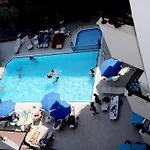 Aroma Hotel