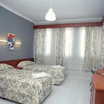 The S Apart & Suites Hotel
