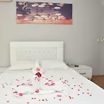 Melody Hotel
