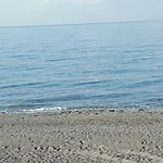 Barbaros Caddesi Apt