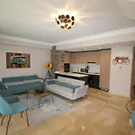 Luxury Penthouse In Goldcity