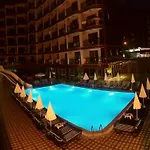 Grand Bayar Beach Hotel