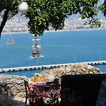 Centauera Boutiqe Hotel