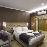 Michell Hotel (Adults Only)