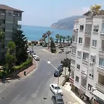 Ipek Apartotel
