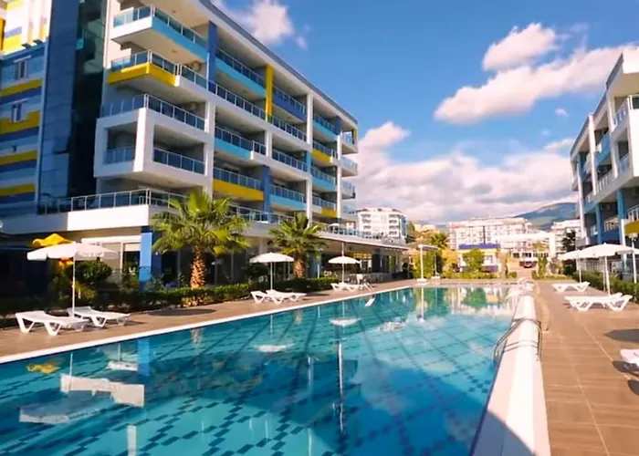 Lory Queen Luxury Apartment Near The Sea