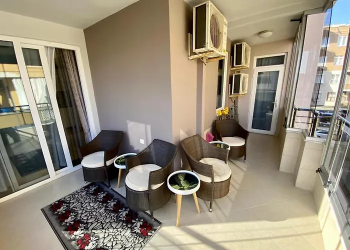 Modern 2Bedroom Apt On Cleopatra