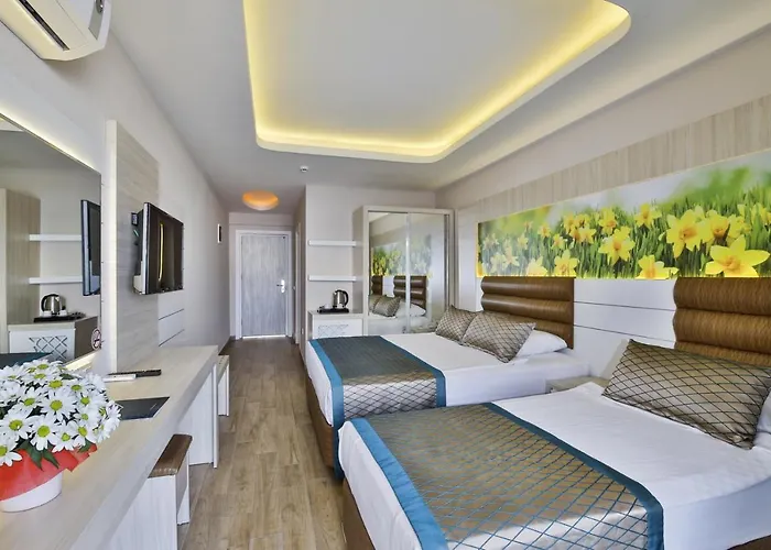 Opia Hotel