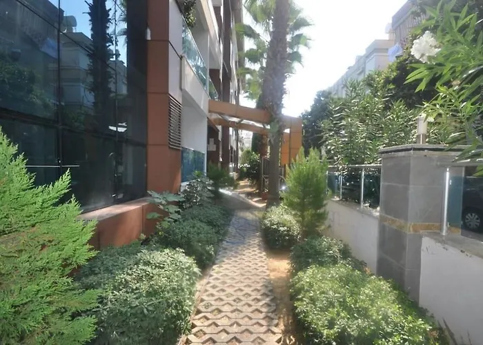 Sun Homes: A Travellers Paradise