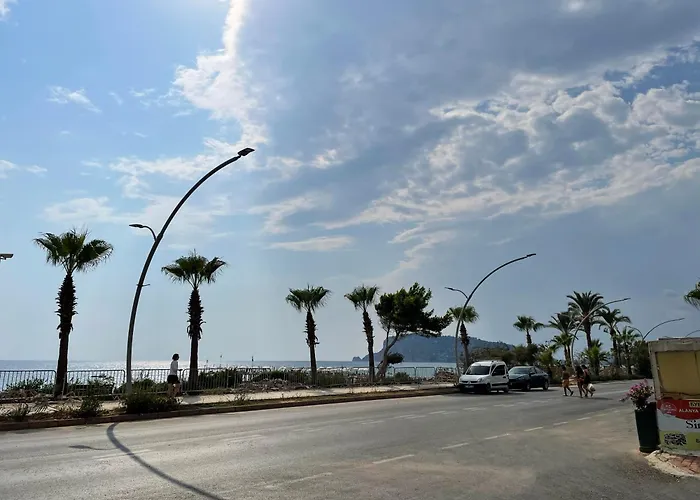 Family 2Bd Flat 150M To The Beach