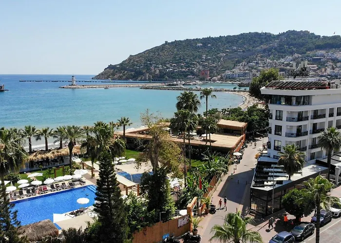 Demanor Hotel Adult Only