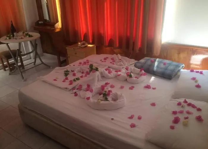 Kleopatra Beach Yildiz Hotel