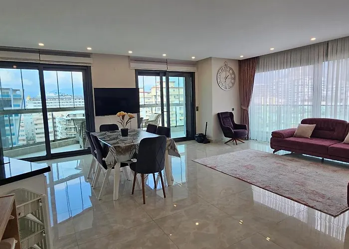 Konak Tower Seaside Mahmutlar Трехкомнатная Этаж 8