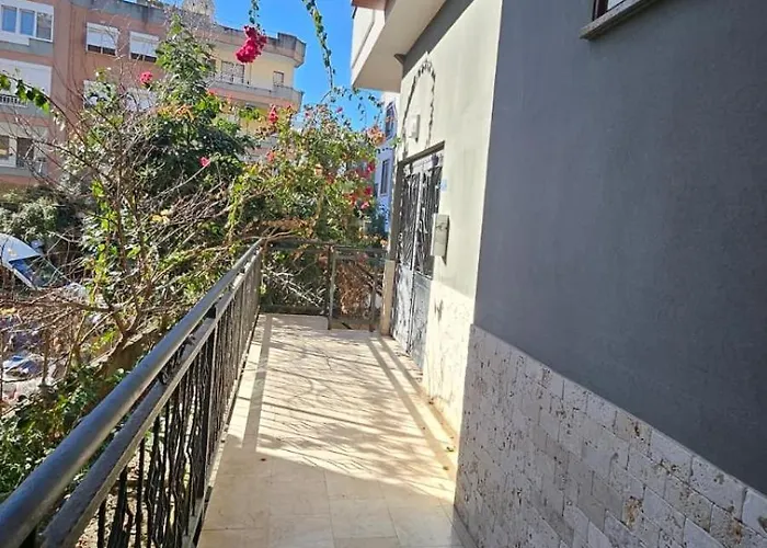 Nimet Aydin Apartmani